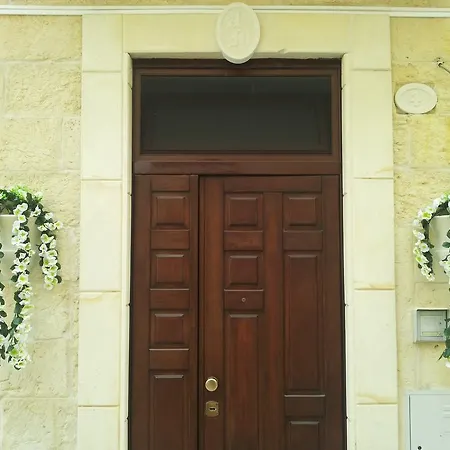 La Corte Piccola Guest house *