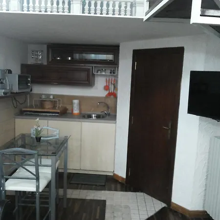 La Corte Piccola Guest house *